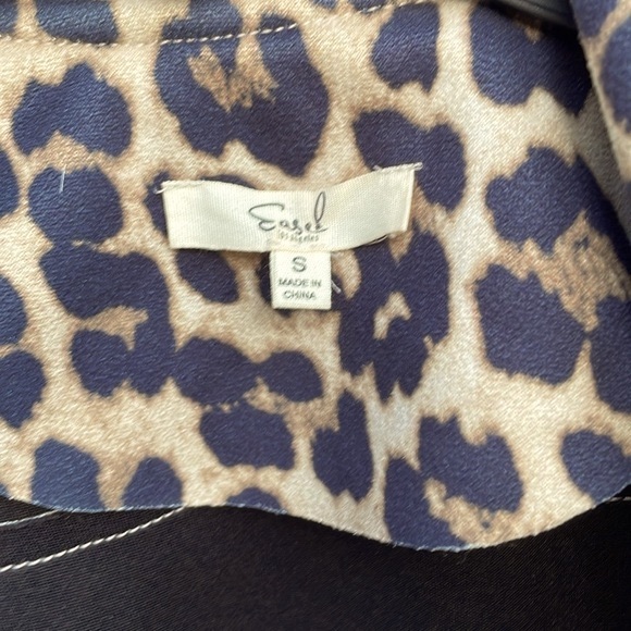 Easel leopard print Moto jacket - Picture 9 of 13